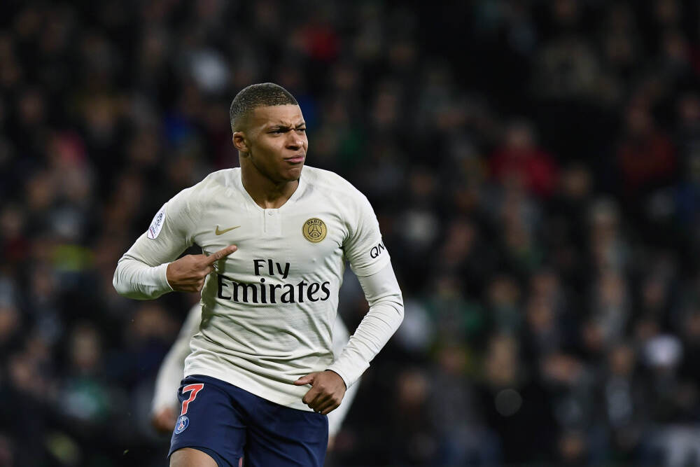 前教练：拉菲尼亚比登贝莱更全面，我早就断定他在巴萨会成功